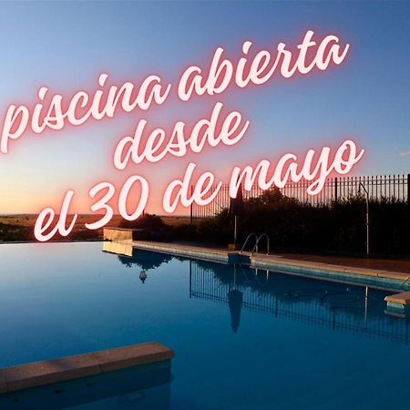 Hotel El Rancho Сеговия Екстериор снимка